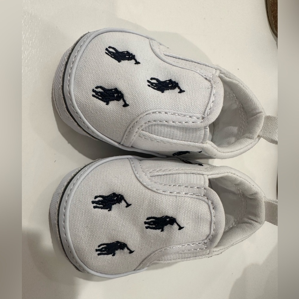 Polo sneaker crib